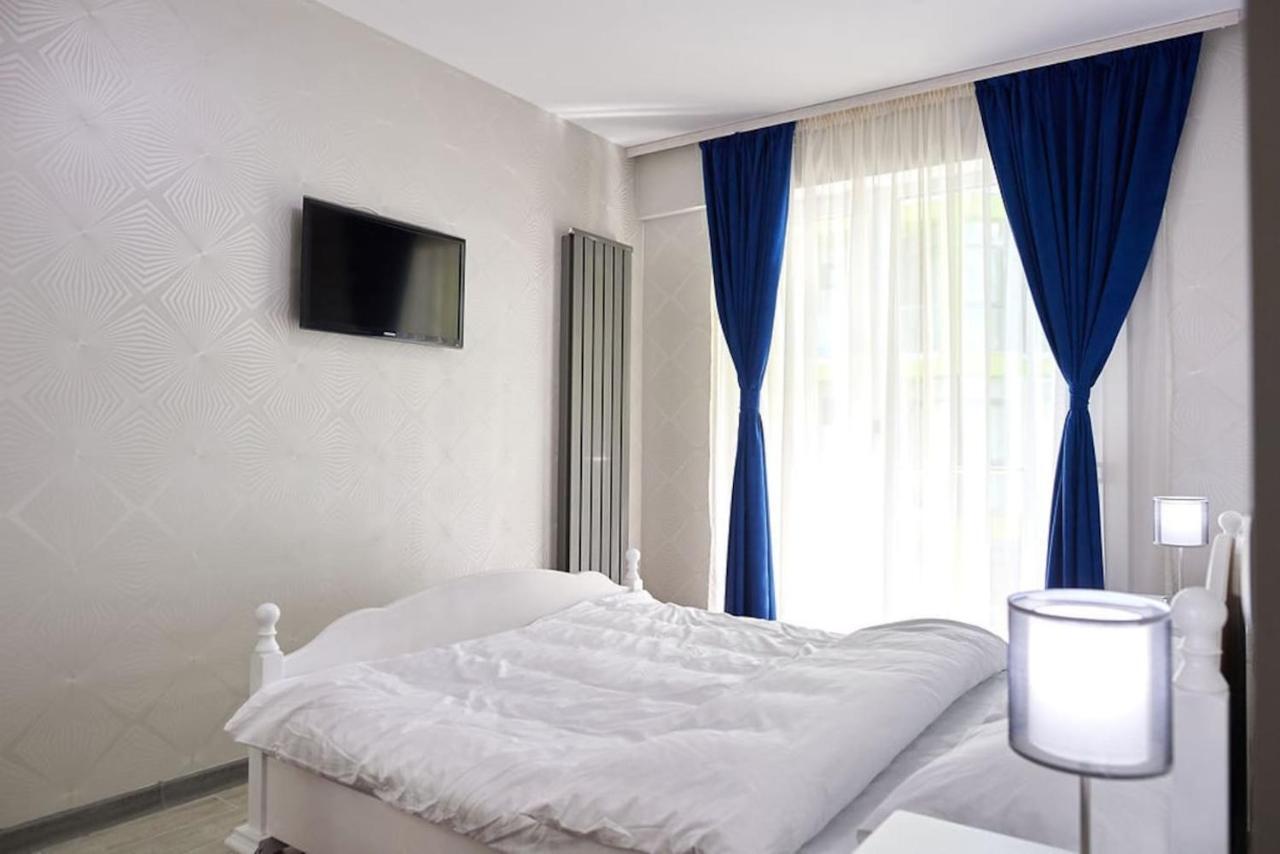 Blue Apartment In Spa N Pool Beach Resort Năvodari 외부 사진
