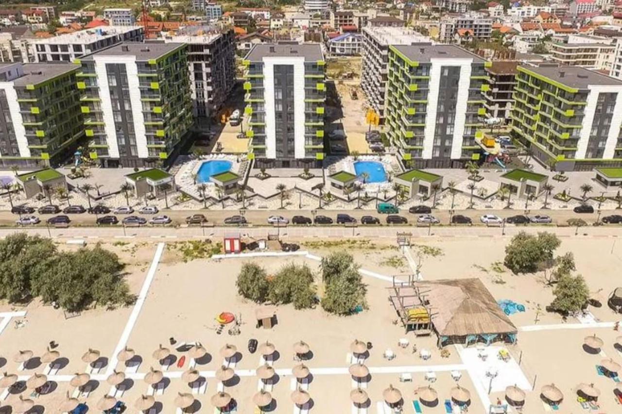 Blue Apartment In Spa N Pool Beach Resort Năvodari 외부 사진